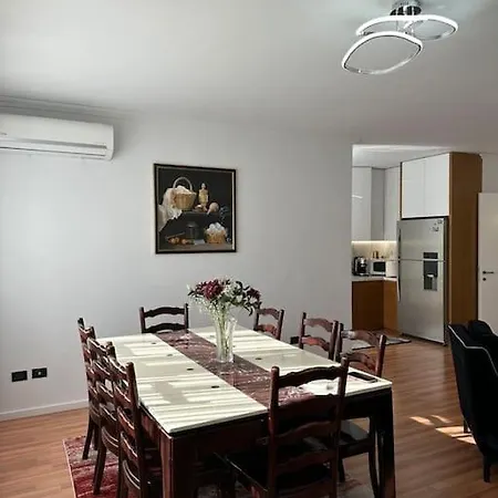 S'S Apartament In Tirana Exterior photo